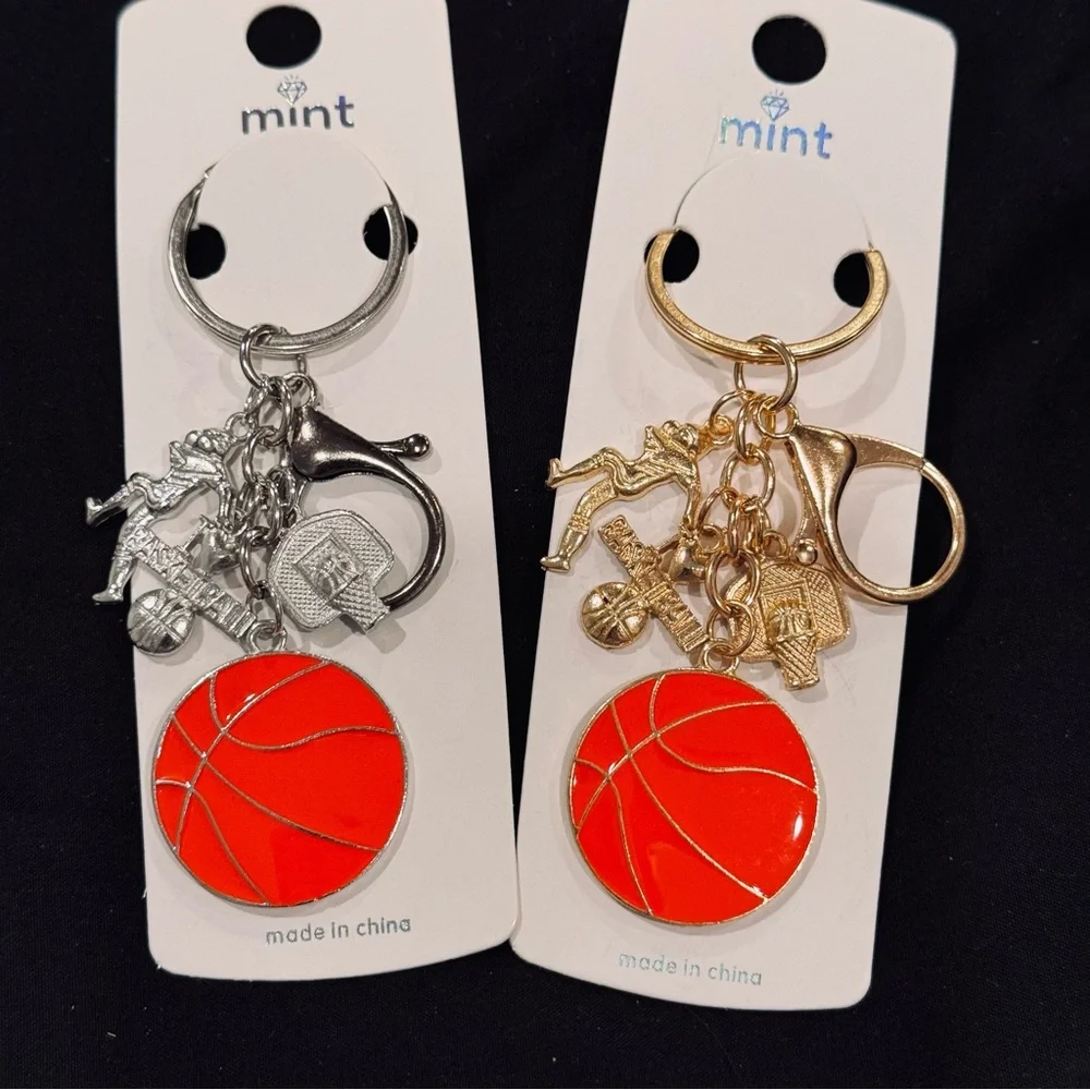 BAG CHARM NWT Basketball Charm Keychain Gold Tone